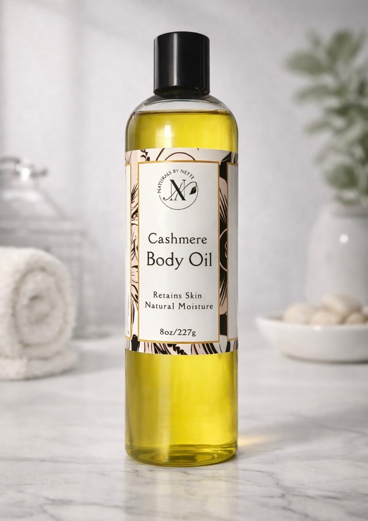 8 oz Cashmere body oil